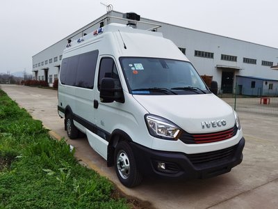 依維柯應(yīng)急通信指揮車 多功能的搶險(xiǎn)救援與應(yīng)急保障利器