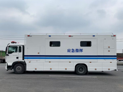 上汽大通應急救援通訊指揮車 移動的智慧中樞，守護生命安全的堅實堡壘